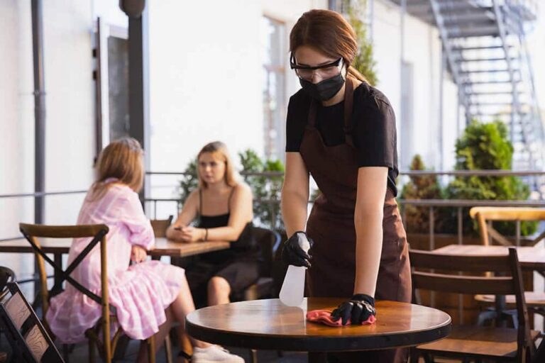 Job d'été et embauche d'un mineur (de 16 à 18 ans)