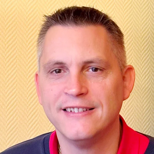 CÉDRIC MANEVY - Directeur Associé